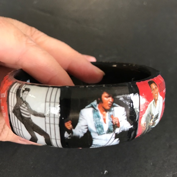 Elvis Presley King of Rock and Roll Bracelet - Picture 4 of 8